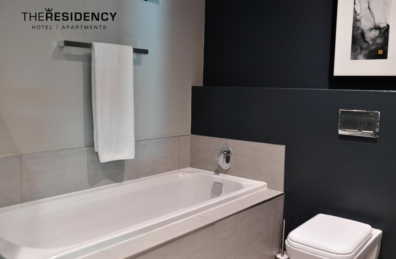 Mint Hotel Sandhurst Йоханнесбург Экстерьер фото
